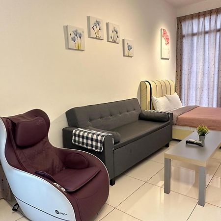 Beacon Exec Suites# Msg Chair#Disney Hotstar Джорджтаун Екстер'єр фото